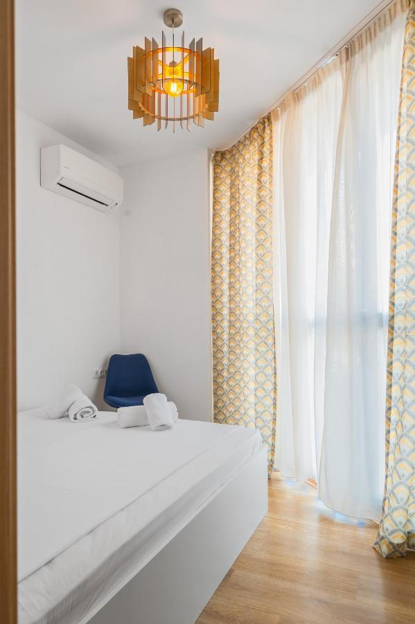 Bright & Cozy 1Bd Apartment In А New Building Sofia Ngoại thất bức ảnh